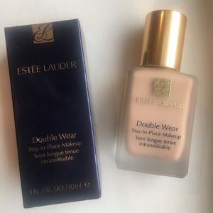 BNIB Estée Lauder Double Wear 2C3